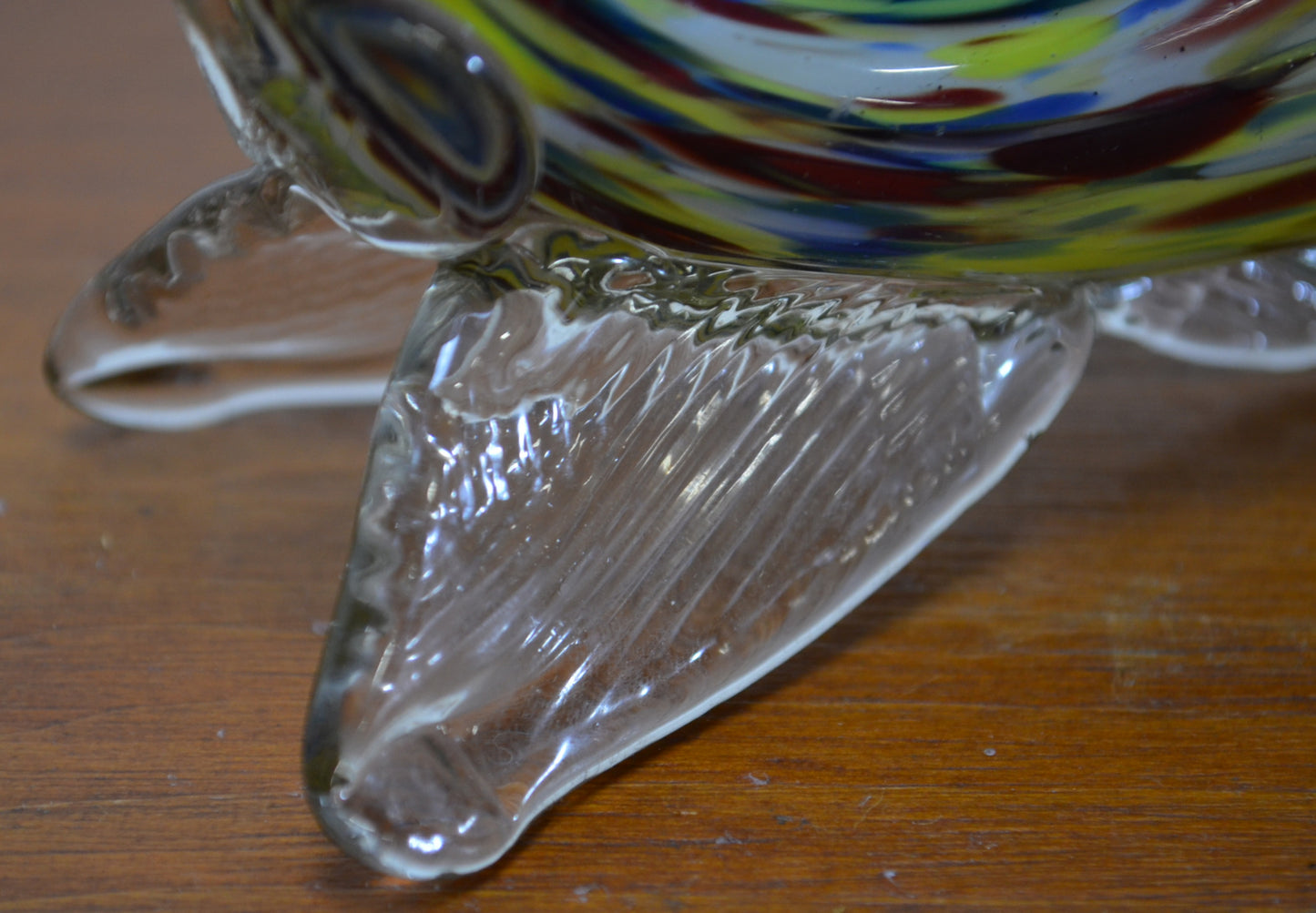 Vintage Glass End Of Day Fish (M4)