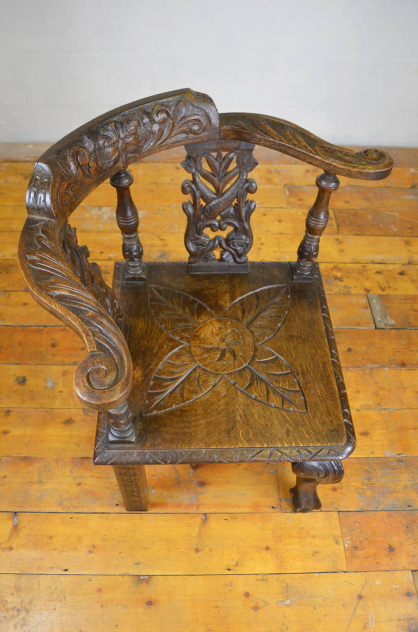 A Victorian Carved Oak Corner Chair